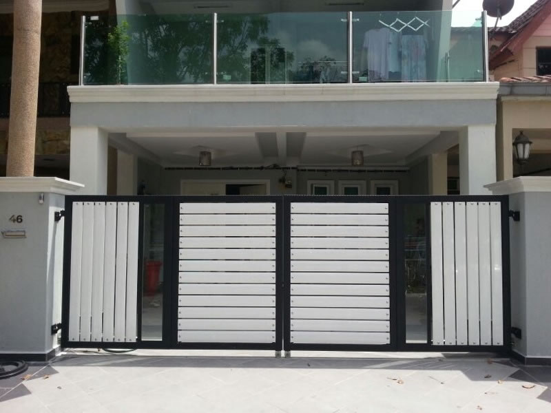 Stainless Steel Entrance Gate 07
